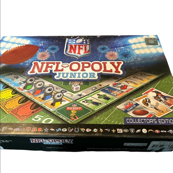 NFL Opoly Junior Board Game - Picture 1 of 5